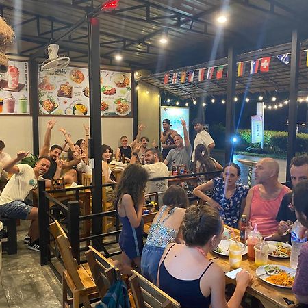 Flora Hostel Khaosok Khao Sok National Park Εξωτερικό φωτογραφία