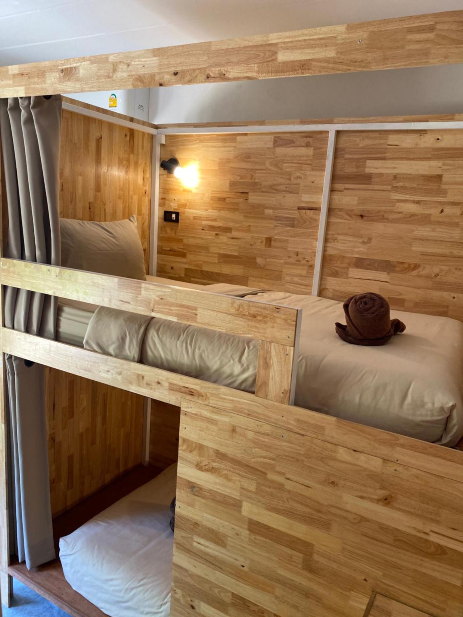 Flora Hostel Khaosok Khao Sok National Park Εξωτερικό φωτογραφία